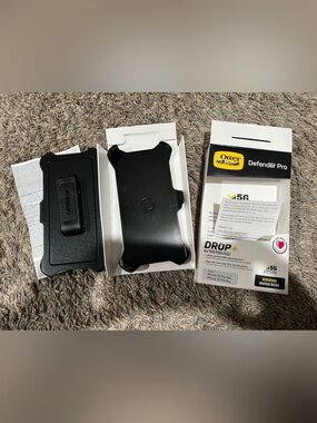 OtterBox Defender Pro Rugged Black Belt Clips